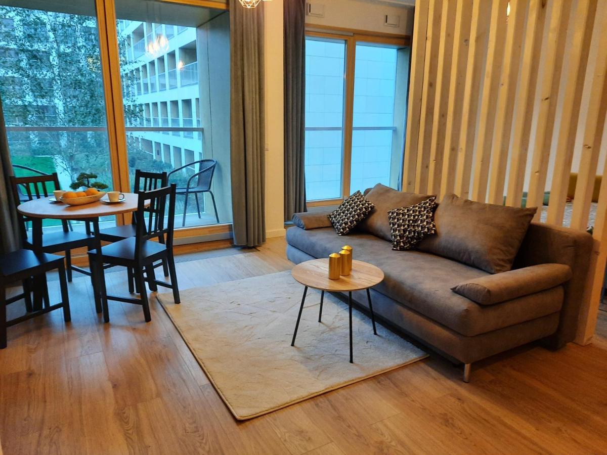 Prestige Apartments Wola Kolejowa Варшава Экстерьер фото