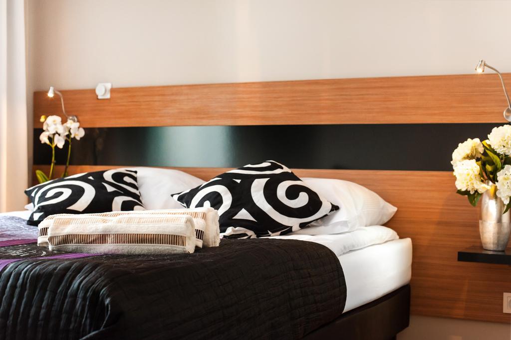 Prestige Apartments Wola Kolejowa Варшава Номер фото