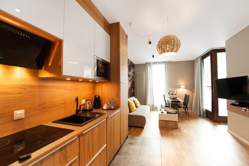 Prestige Apartments Wola Kolejowa Варшава Номер фото