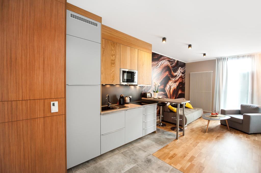 Prestige Apartments Wola Kolejowa Варшава Номер фото