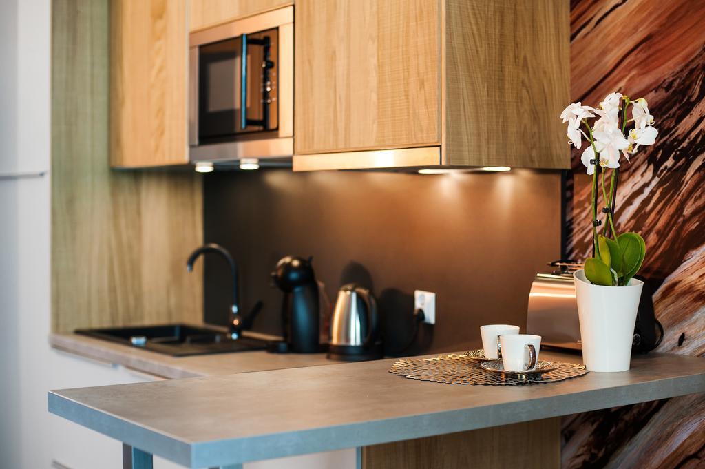 Prestige Apartments Wola Kolejowa Варшава Номер фото