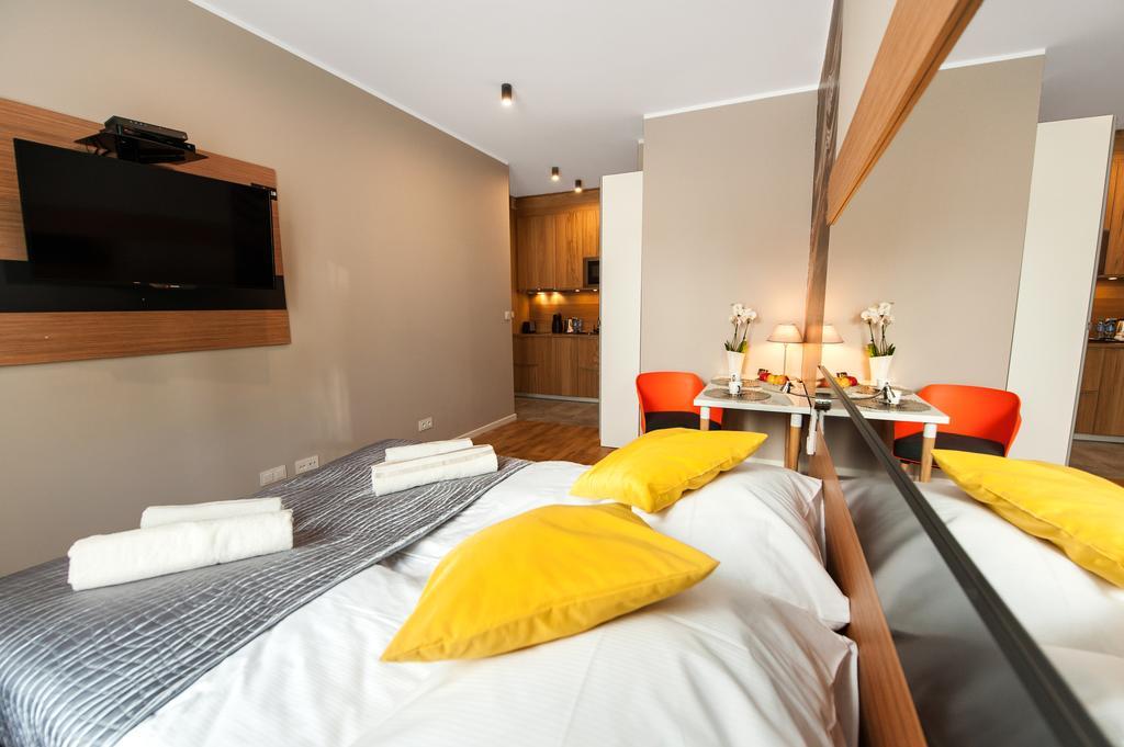 Prestige Apartments Wola Kolejowa Варшава Номер фото