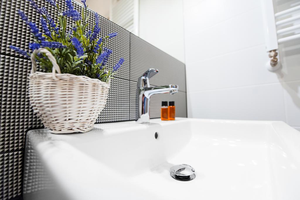 Prestige Apartments Wola Kolejowa Варшава Номер фото